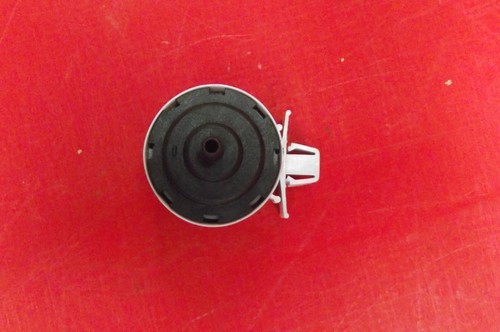 Waschmaschine LOGIK L712WM20 DRUCKSCHALTER