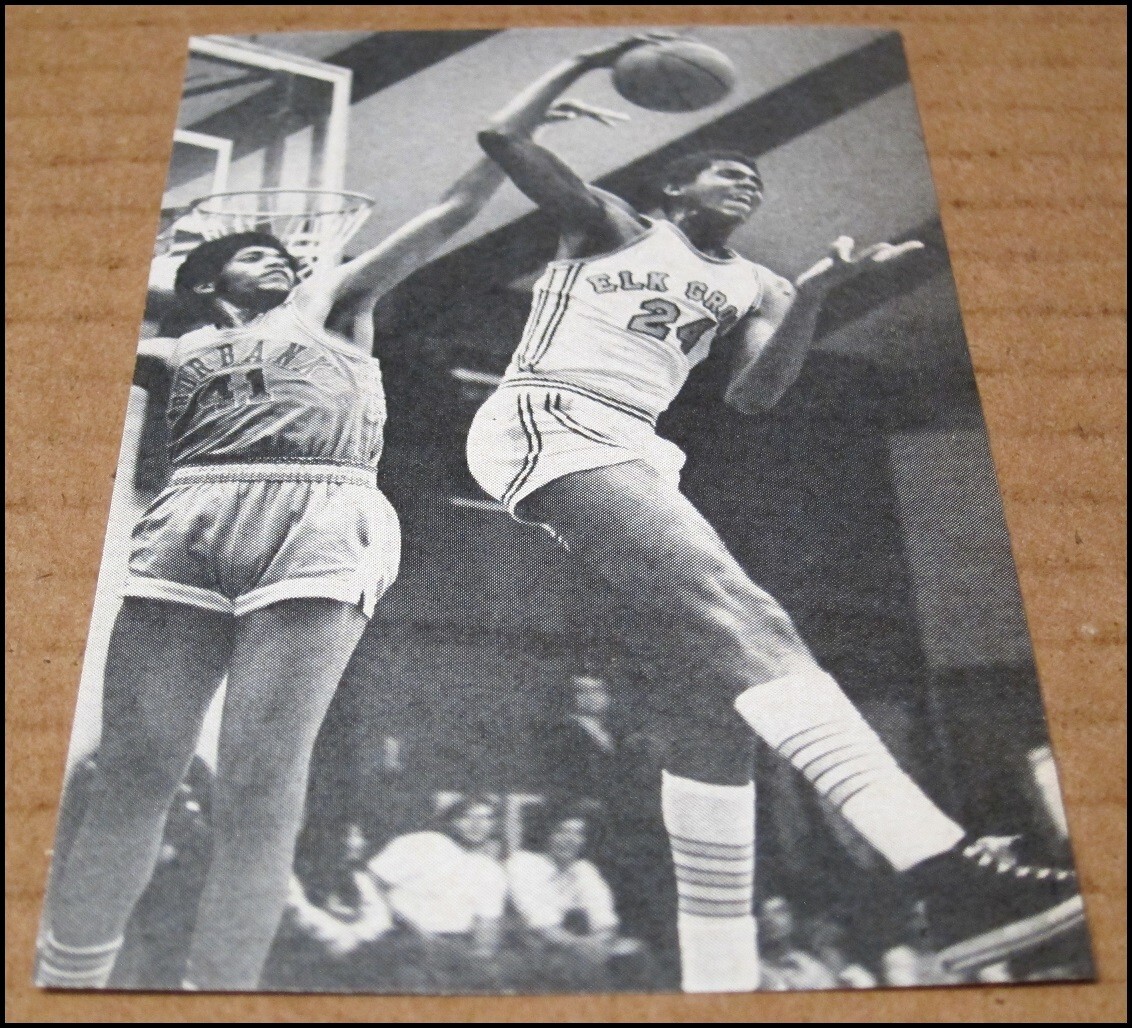 1975 Bill Cartwright Elk Grove High School Basketball Photo Clipping
