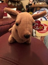 RARE TY BEANIE BABY WEENIE THE DOG; PE 4013 TAG WITH ERRORS; MINT CONDITION