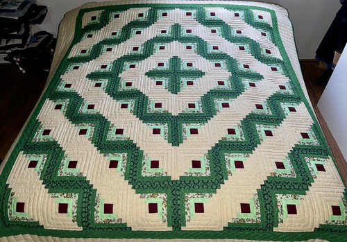 Log Cabin Barn Raising Amish Quilt | eBay