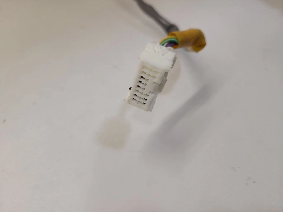 2018 - 2022 SUBARU XV CROSSTREK Driver Side View Mirror Power  - Image 3 of 4