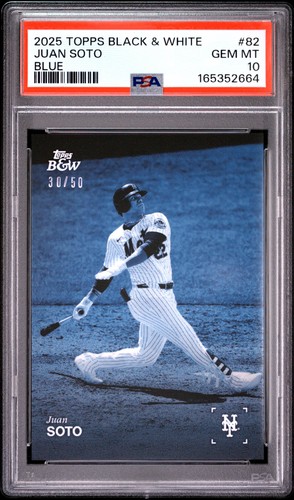 165352664 Juan Soto 2025 Topps Black and White #82 Blue /50 PSA 10