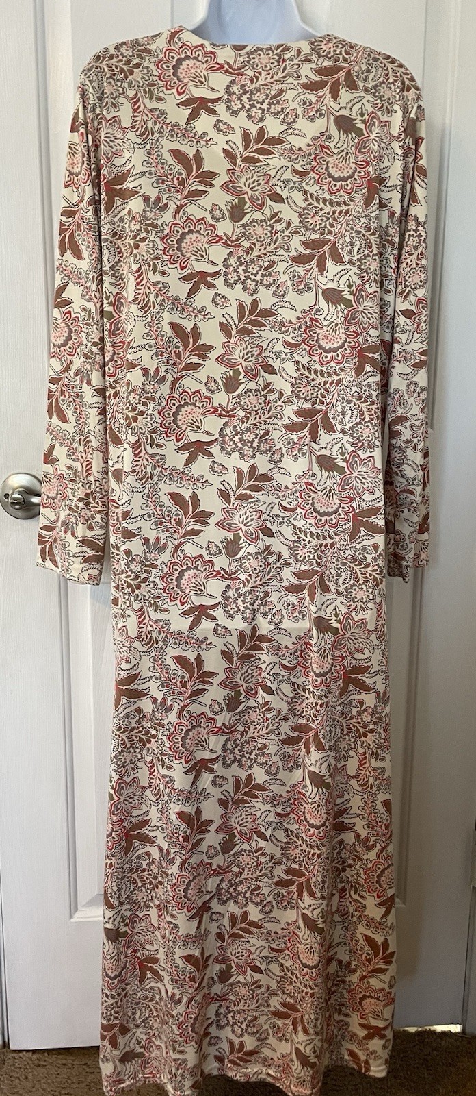 A.M.A. Women & Fashion Long Sleeve Nightgown Size L Victorian Style Design