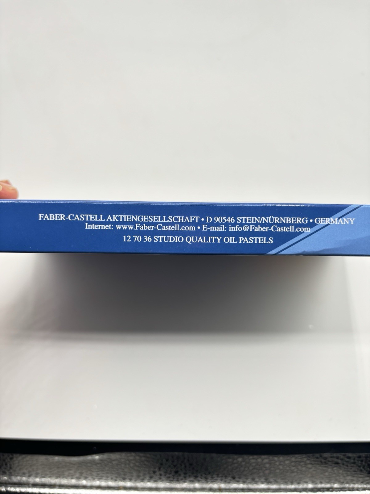 Faber-Castell Creative Studio Oil Pastel Crayons - 36 Vibrant Colors