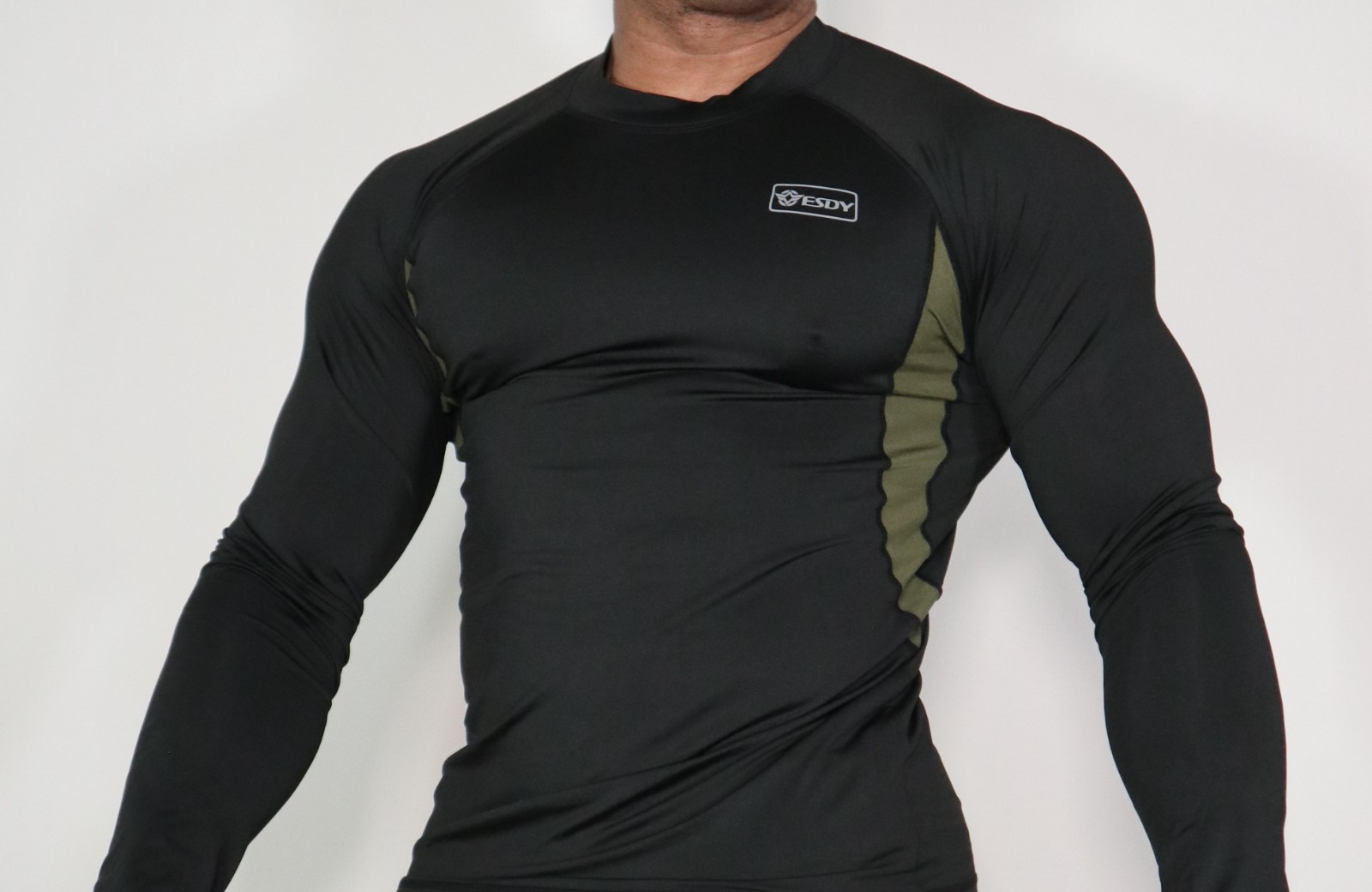 LONG SLEEVE MEN'S ATLETIC SHIRT SIZE LARGE image 2