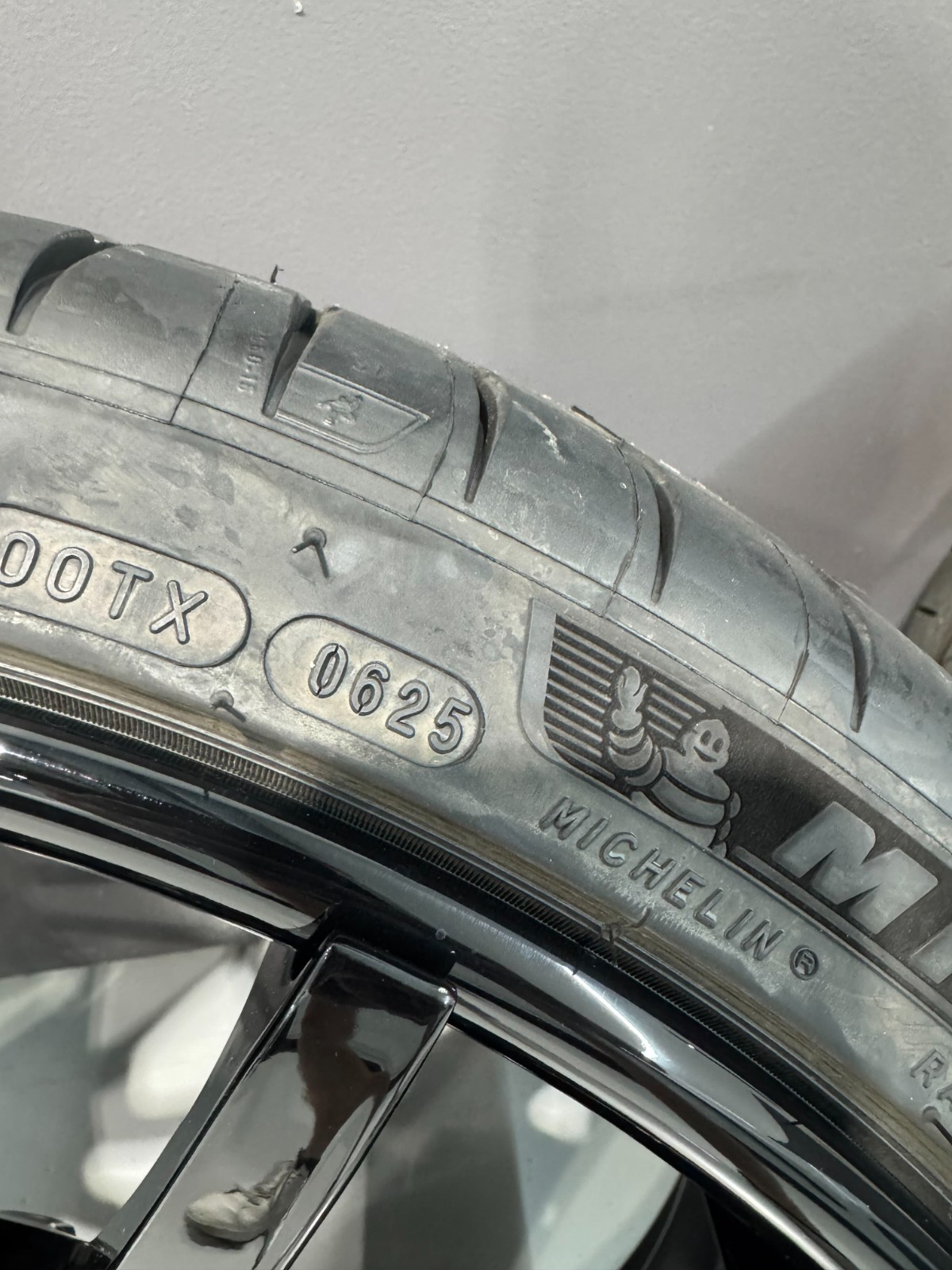 Lamborghini Huracan Front Wheels Set