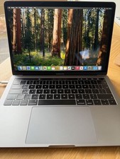 MacBook Pro 2019 2.4 ghz quad-core intel core i5 250GB