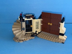 LEGO Batman #76056- Rescue from Ra's al Ghul -Complete No Figs- READ DESCRIPTION