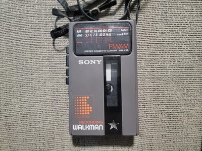 Sony Walkman WM-F46 Cassette Player & Recorder. AM/FM Works, Works! please Read
