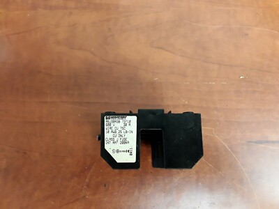Marathon R6J30A3B 73710, 600V 30A Class J Fuse Block Holder