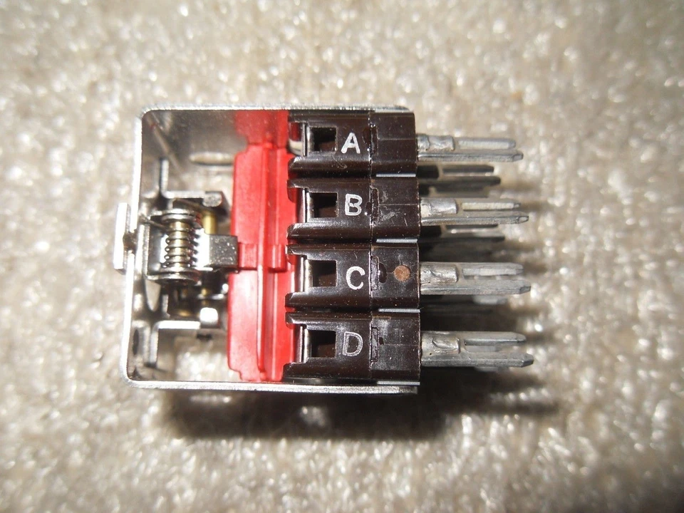 Honeywell MICRO SWITCH PMCCJ Contact Block - Image 3 of 4