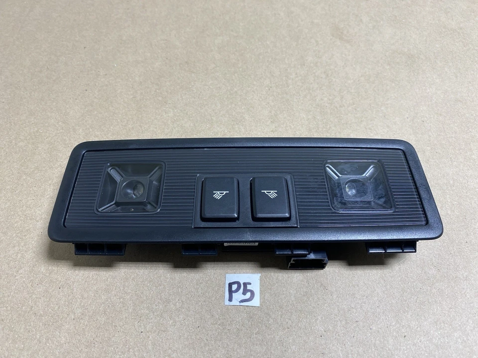 Luz de lectura interior domo trasero Volkswagen GTI 2015-2019 LED 5G0947291K P5 Foto 2 de 4
