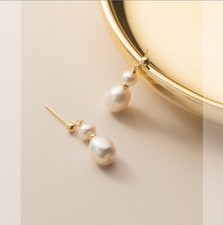Wonmen Retro Style Pearl Earrings Short Simple Irregular Earrings Fashion
