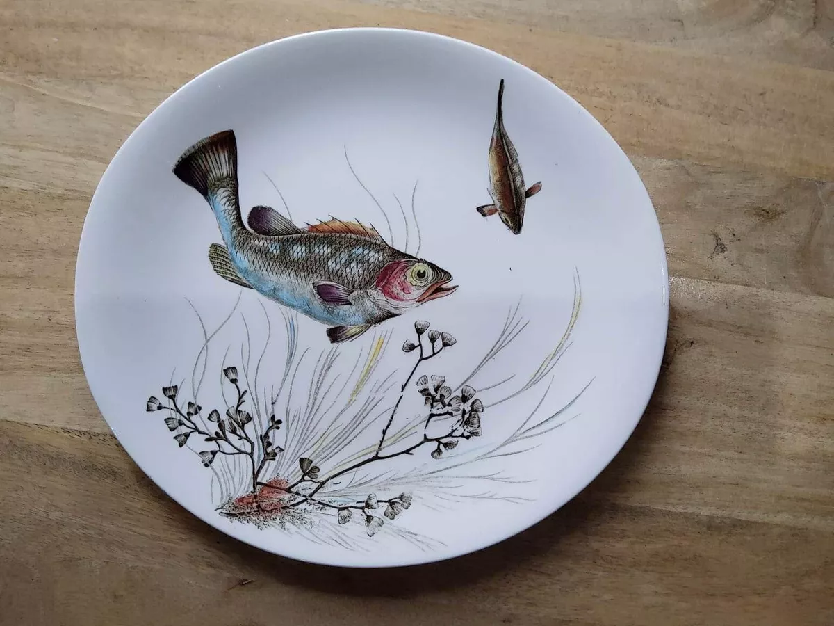 Rare Vintage Johnson Bros Fish Dinner Plates Set