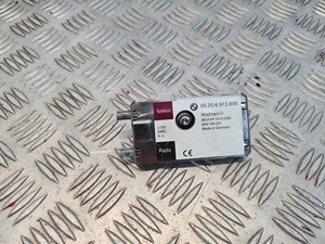 BMW Z4 SERIE E85 E86 2006 Antenne Antenne Verstärker Modul 6913896 #3E