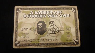 BAPE x OVO Card Crewneck Sサイズ　macra BAPE x OVO Card Crewneck Sサイズ macra - メルカリ