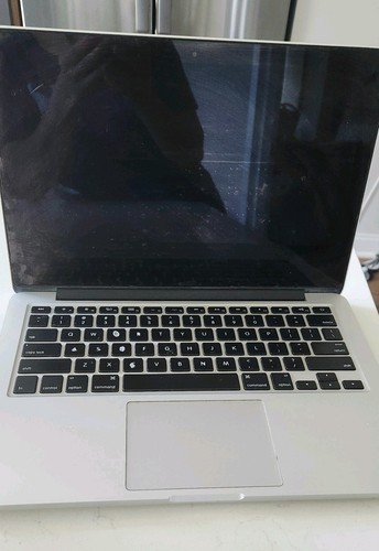 Apple MacBook Pro 13 Silver - Zdjęcie 9 z 12