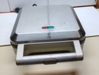 Breville Personal Pie Maker Petite Pie Dessert Breakfast Maker BPI640XL