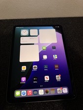 Apple iPad Pro 1st Gen 64GB, Wi-Fi, 11 in-Space Gray - Cracked