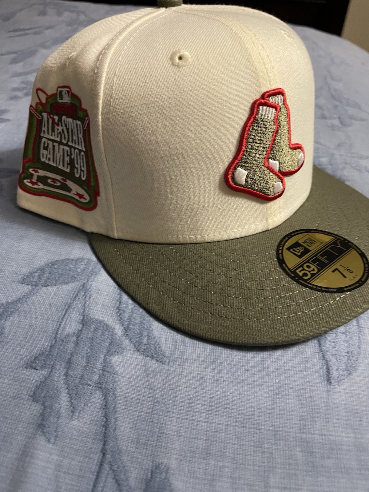 New Era Boston Red Sox Fitted Hat. Lids. Martini | eBay