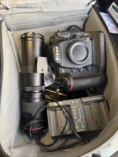 Nikon D5 20.8 MP FX-Format Digital SLR Camera Body (CF Version)  Shooter 2,324