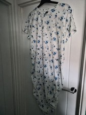 Pregnancy Ruffle Dress White And Blue Size 22-24 Gorgous Fitted Flattering Bump