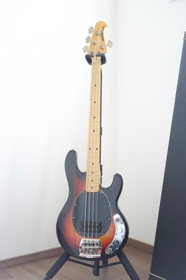 MUSIC MAN STINGRAY EX Electric Bass (2-Band EQ)