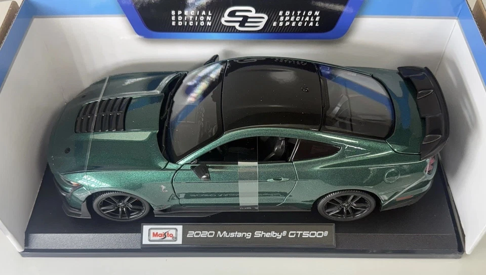 Maisto escala 1/18 diecast 46629 - Mustang Shelby GT500 2020 - Met. Verde Foto 2 de 4