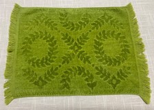 Vintage Hand Towel Cannon 70s Avocado Green Sculpted Laurel Leaf MCM Washcloth