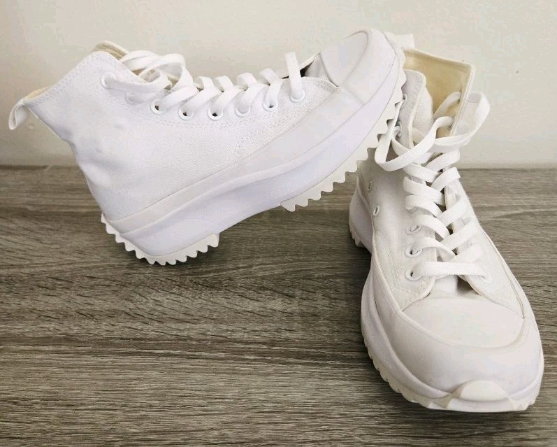 Converse Run Star Hike Triple White High Top Shoe Sneaker Men 7 Women 8.5. Converse Run Star Hike Triple White High Top Shoe Sneaker Men 7 Women 8.5.
