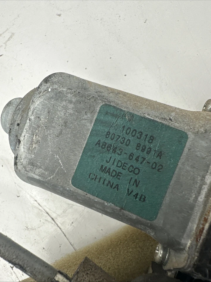 2007-2012 Nissan Versa Door Power Window Motor & Regulator Right & Left Pair — 第 2/4 张图片