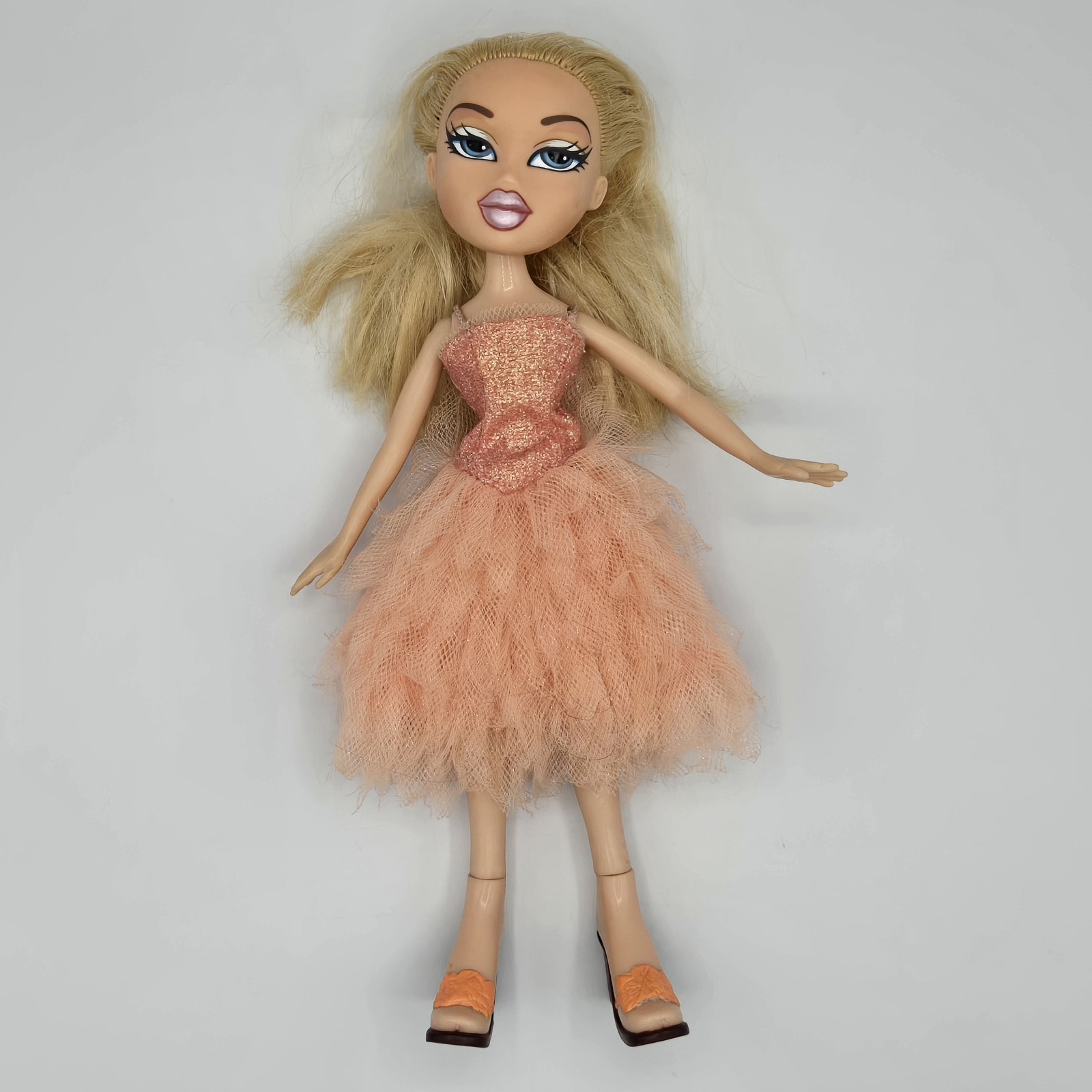 Vintage Bratz Doll First Edition Cloe Wearing Formal Funk Jade Dress and Heels