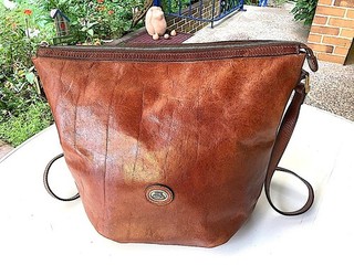 Elegante Leder Umhängetasche von THE BRIDGE aus Italien