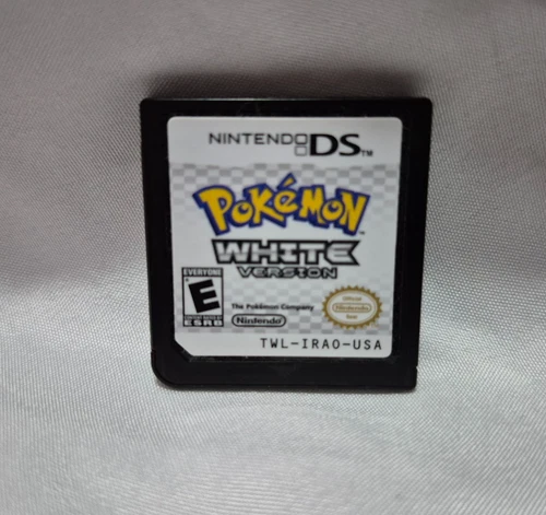 Nintendo DS Pokemon White Version Authentic Tested Game Only
