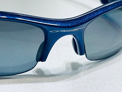 Oakley Flak Jacket 1.0 Metallic Blue w/ Grey Polarized Oakley Flak Jacket 1.0 Metallic Blue w/ Grey Polarized