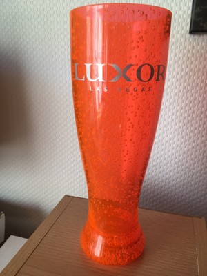 LUXOR Las Vegas Becher Cocktail, Drink, Party Orange mit Glitzer
