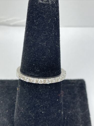 Sterling Silver 925 Signed Shiny Size 8 Women's Jewelry Novelty Ring - Picture 2 of 8