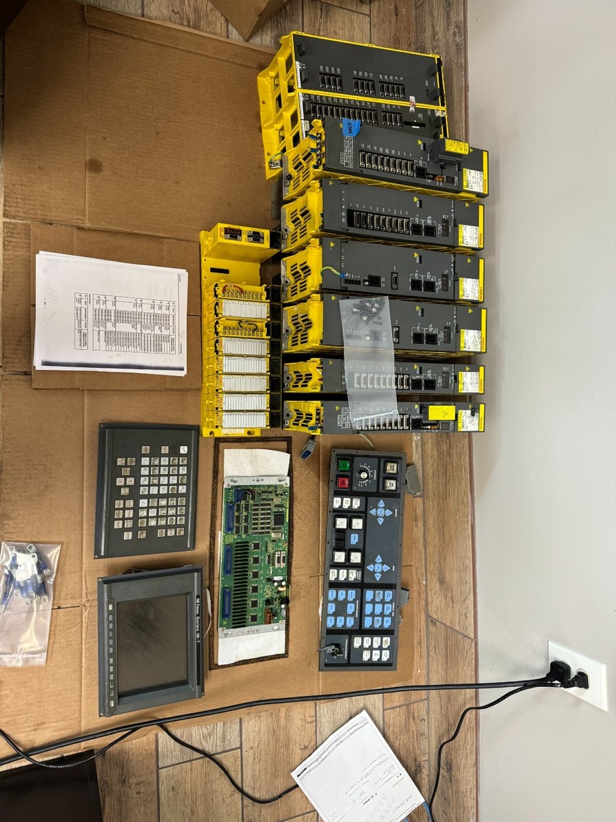 Fanuc CNC 18T complete system with drives, motors, power supply