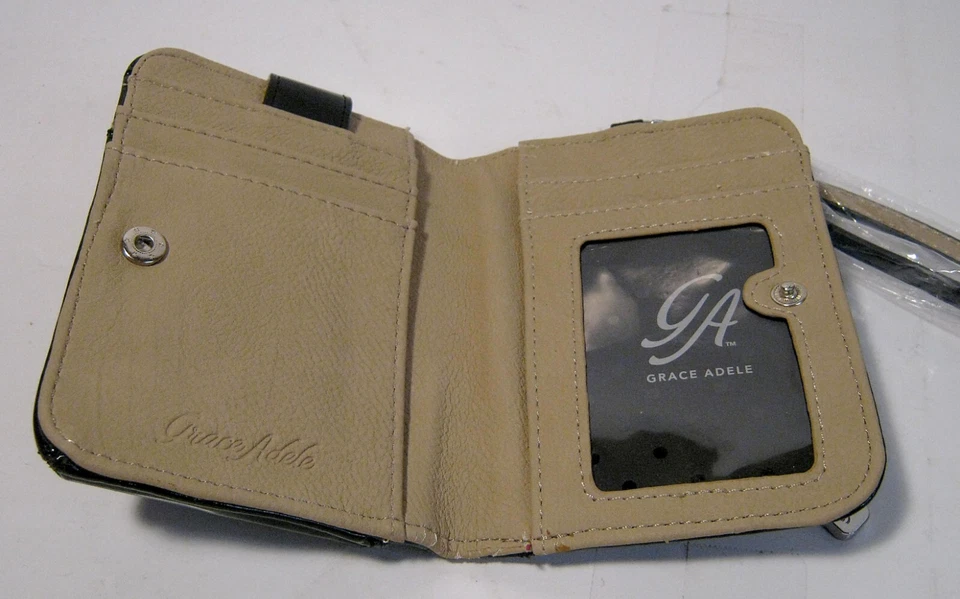 Portatarjetas billetera de charol negro Grace Adele - sin usar Foto 3 de 4