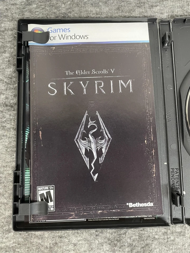 The Elder Scrolls V Skyrim PC DVD Game for Windows 2011 Map Complete Bethesda M - Image 4 of 4