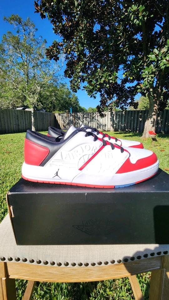 Air Jordan Nu ретро 1 2007 низкий Chicago размер 13 - Изображение 3 из 4