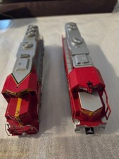 HO Santa Fe PAIR  GB38 Diesel engine  #3500