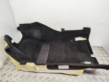 Mercedes-Benz B W246 W242 2016 Vorne links Teppichboden Innenraumboden vorne Mercedes-Benz B W246 W242 2016 Vorne links Teppichboden Innenraumboden vorne