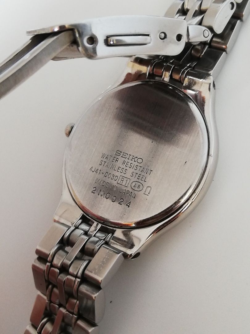 Seiko Exceline 4J41-0030 Analog Quartz Women Annual