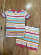 Old navy baby striped two-piece short pajama set Size 12-18 Months
