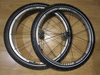 Sehr selten Retro Shimano XTR WH-M965 Disc 26er MTB Fahrrad Laufradsatz Reifen QR