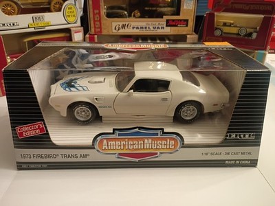 1/18 Ertl American Muscle 1973 Pontiac Firebird Trans Am - White