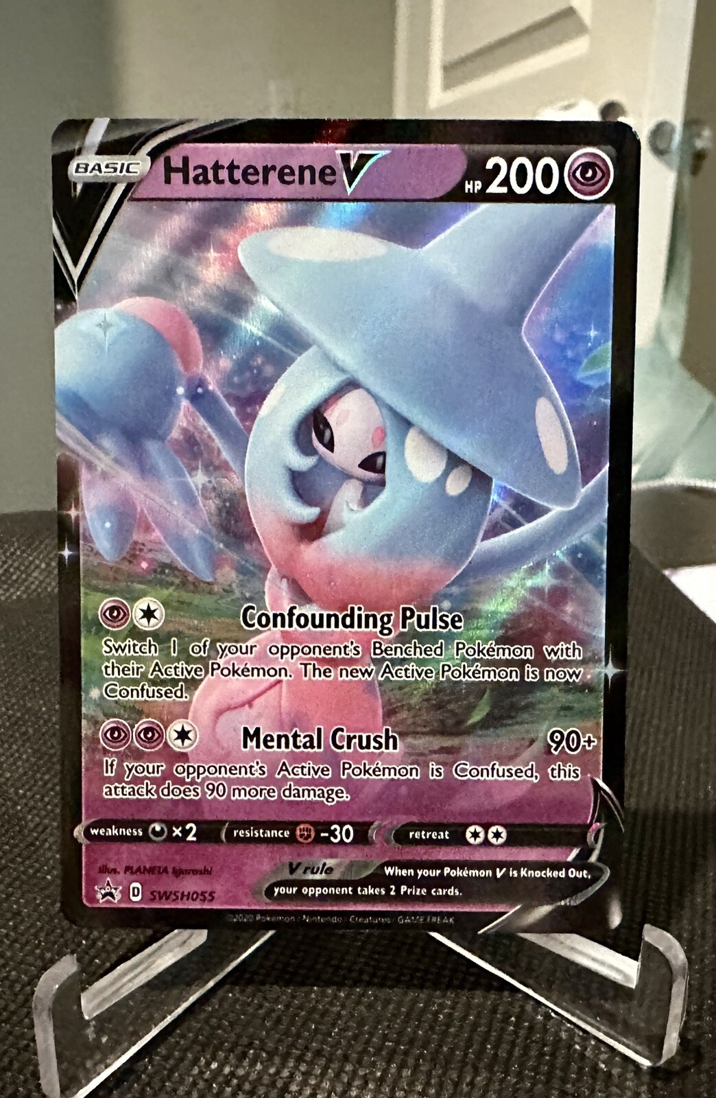 Pokémon Hatterene V Black Star Promo SWSH055 Holo Promo NM
