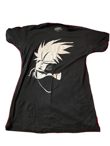 Used Kakashi Naruto shippuden tshirt 