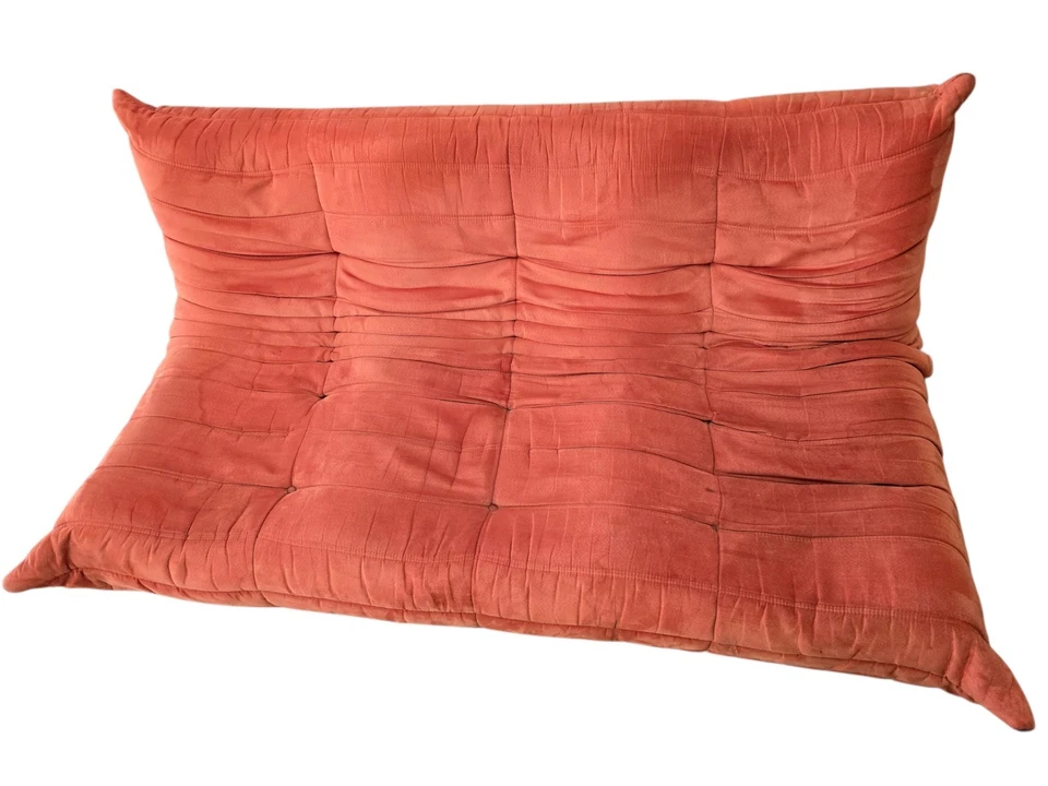 Ligne Roset Togo, photo 3 of 5